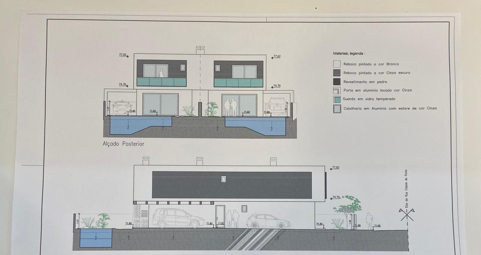 Moradia Nova Geminada T4 c/Piscina Fernão Ferro