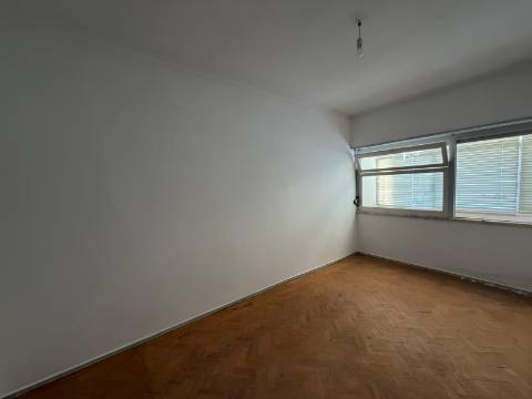 Apartamento T3 Laranjeiro