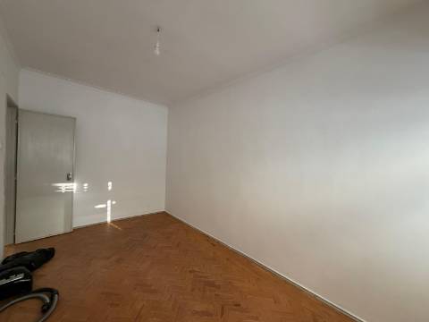 Apartamento T3 Laranjeiro