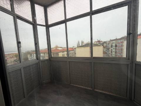 Apartamento T2 Torre da Marinha