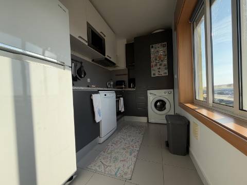 Apartamento T2 em Corroios