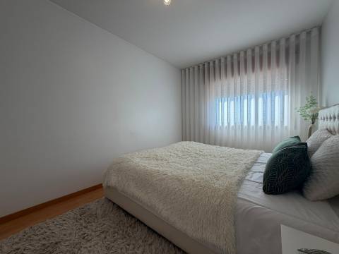 Apartamento T2 em Corroios