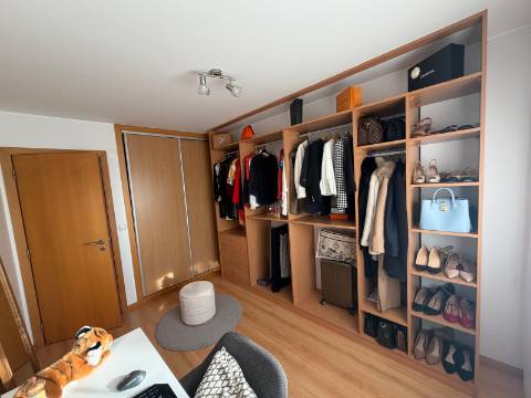 Apartamento T2 em Corroios