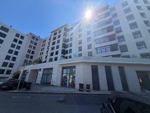 Apartamento T1 c/Parqueamento e arrecadação Lisboa