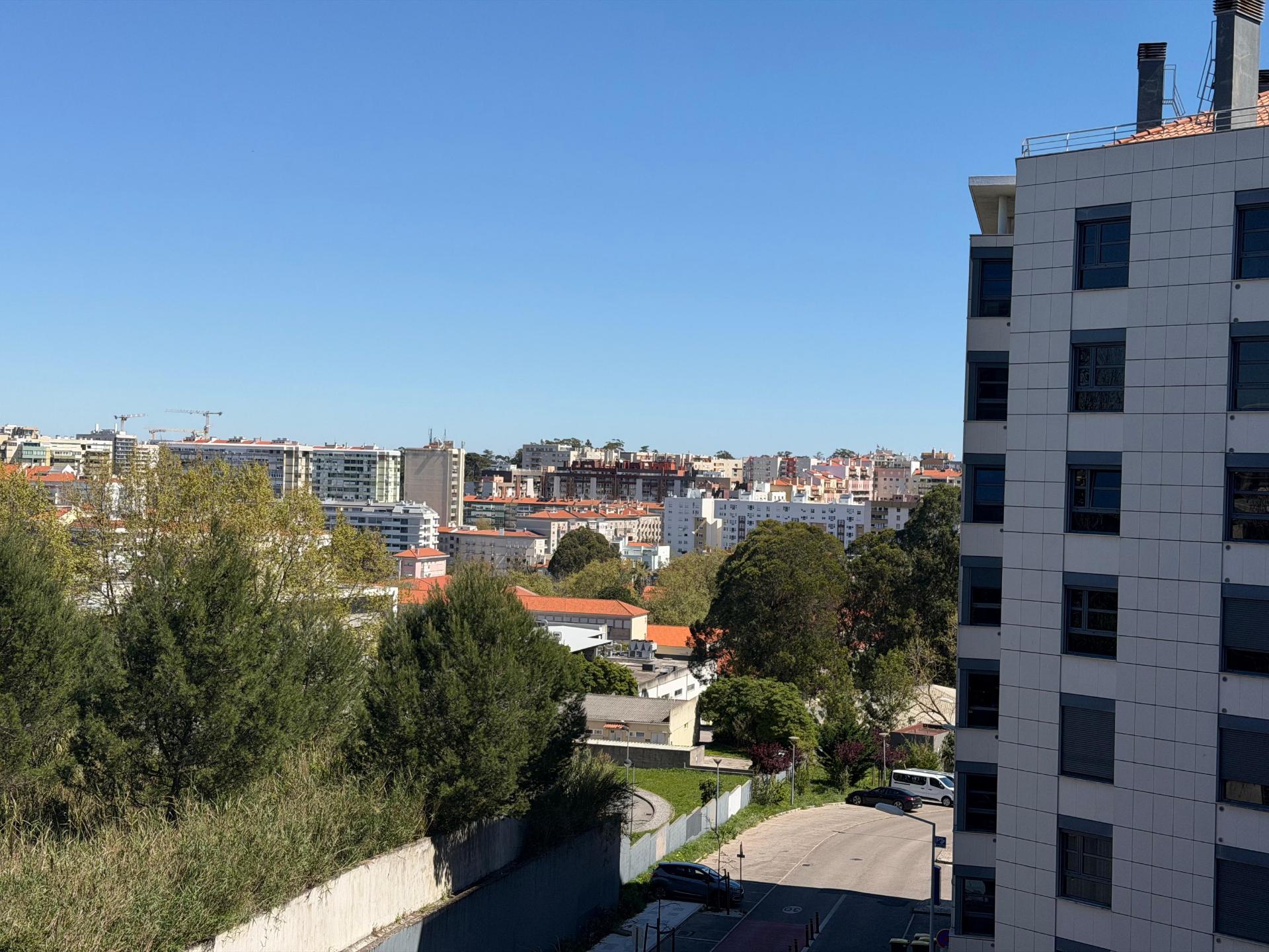 Apartamento T1 c/Parqueamento e arrecadação Lisboa