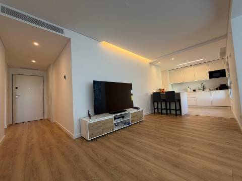 Apartamento T1 c/Parqueamento e arrecadação Lisboa
