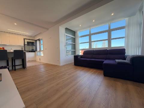 Apartamento T1 c/Parqueamento e arrecadação Lisboa