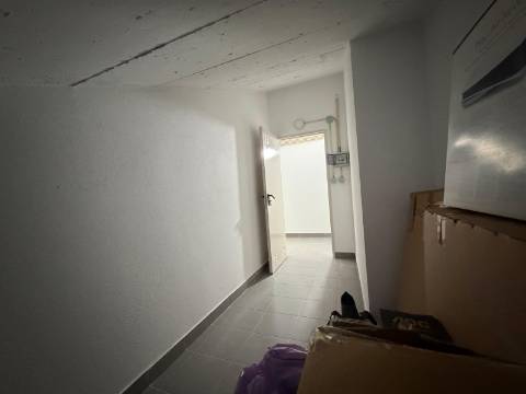 Apartamento T1 c/Parqueamento e arrecadação Lisboa