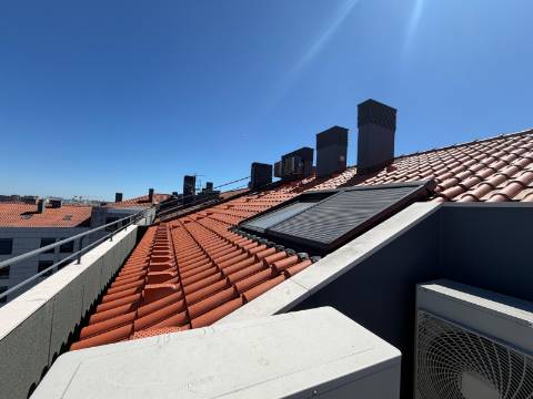 Apartamento T1 c/Parqueamento e arrecadação Lisboa