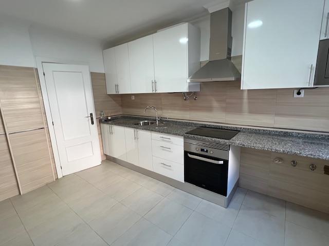 Apartamento T2 remodelado nas Paivas