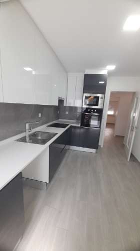 Apartamento T2 C/lograduro no Laranjeiro