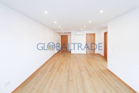 Apartamentos T2 Novos ao Centro de Rio Tinto