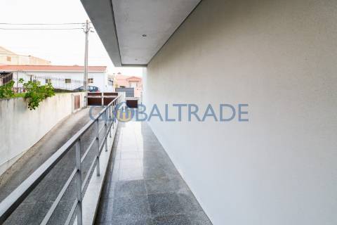 Moradia T3 em São Félix da Marinha