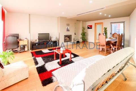 Moradia T3 em São Félix da Marinha