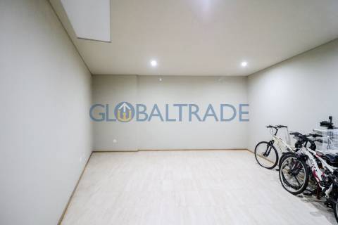 Moradia T3 em São Félix da Marinha