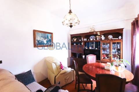 Moradia T3 com terraço em Valbom