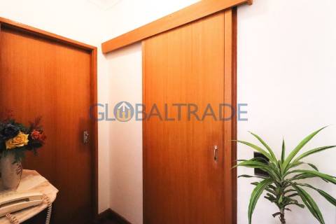 Moradia T3 com terraço em Valbom