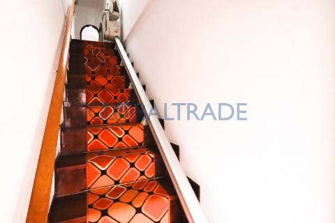 Moradia T3 com terraço em Valbom