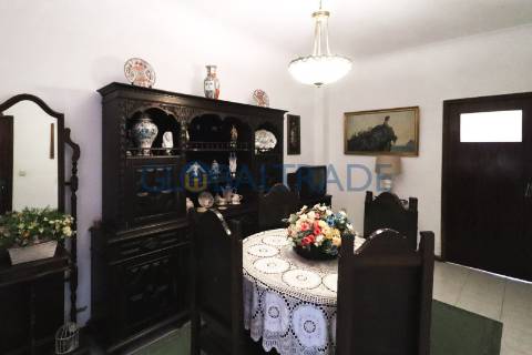 Moradia T3 com terraço em Valbom