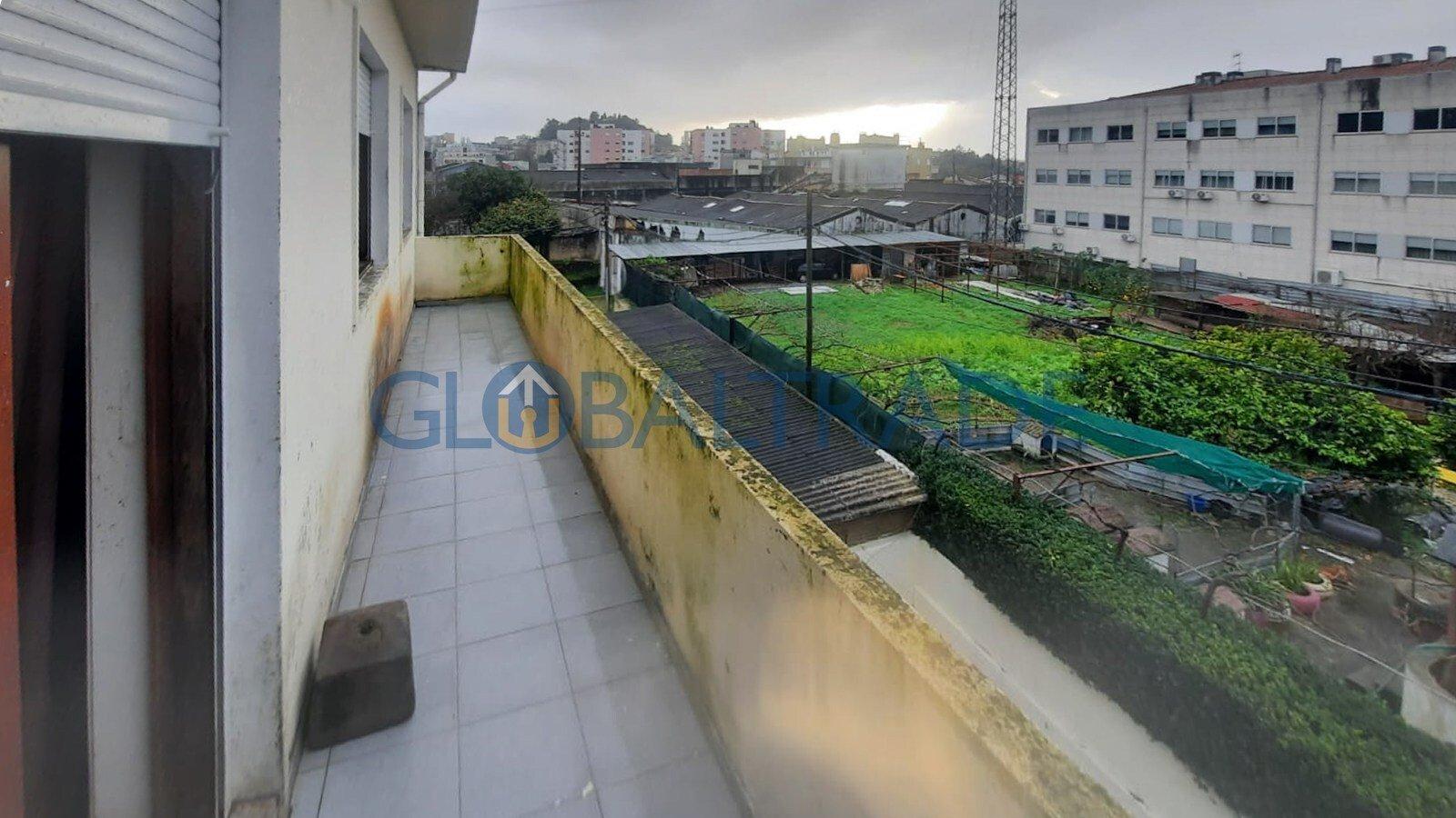 Apartamento T2 em São Cosme