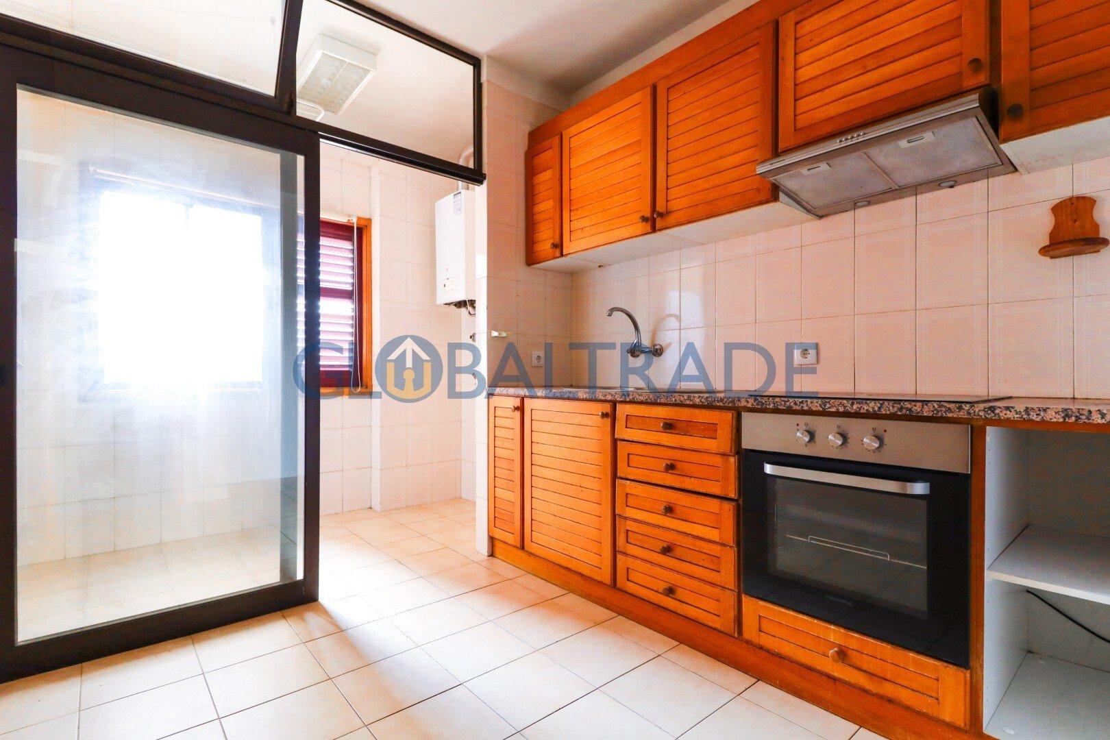 Apartamento T2 em Fânzeres