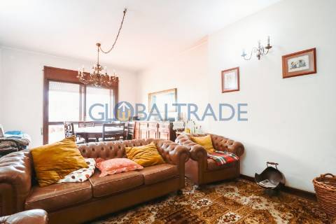 Moradia T4 com Terraço na Póvoa de Varzim