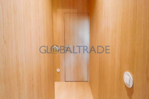 Apartamento T2 Renovado com Terraço em Fânzeres