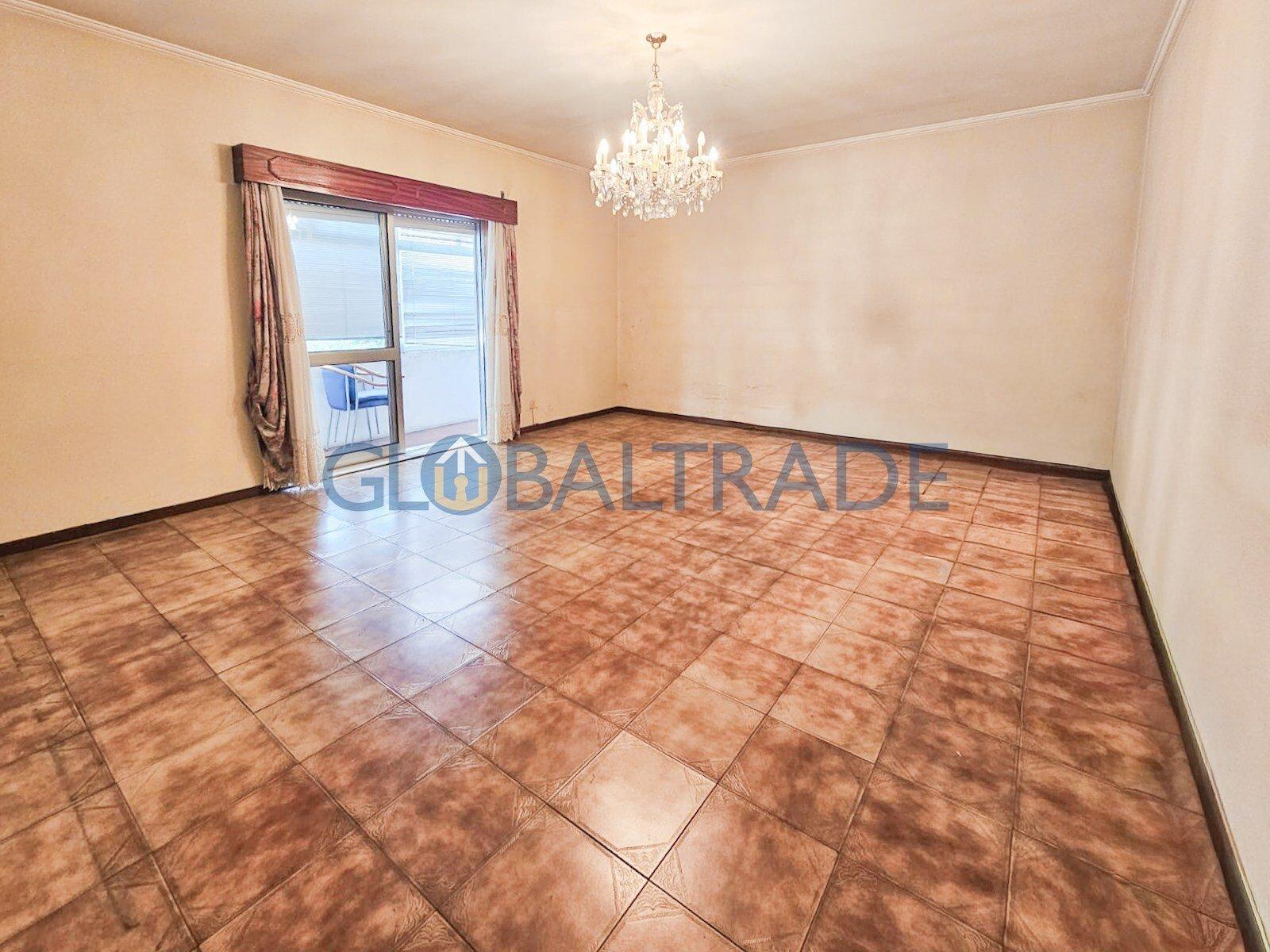 Apartamento T3 ao centro de Rio Tinto