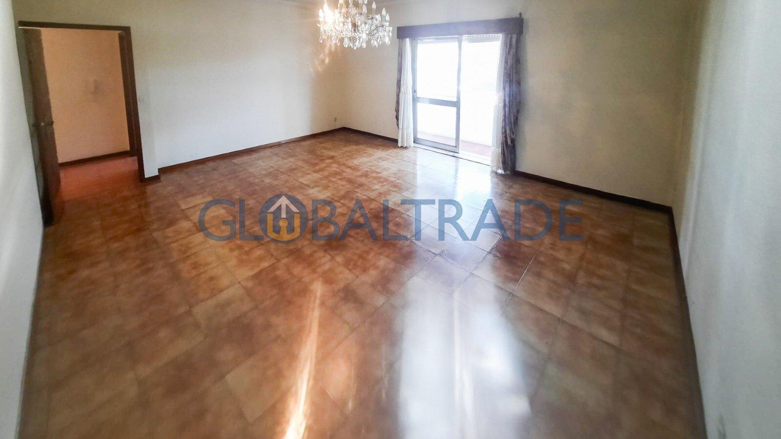 Apartamento T3 ao centro de Rio Tinto