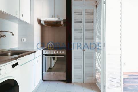 Apartamento T1 na Foz do Douro