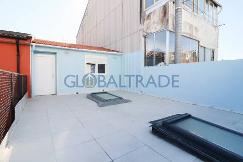 Moradia T3 Renovada em São Roque da Lameira