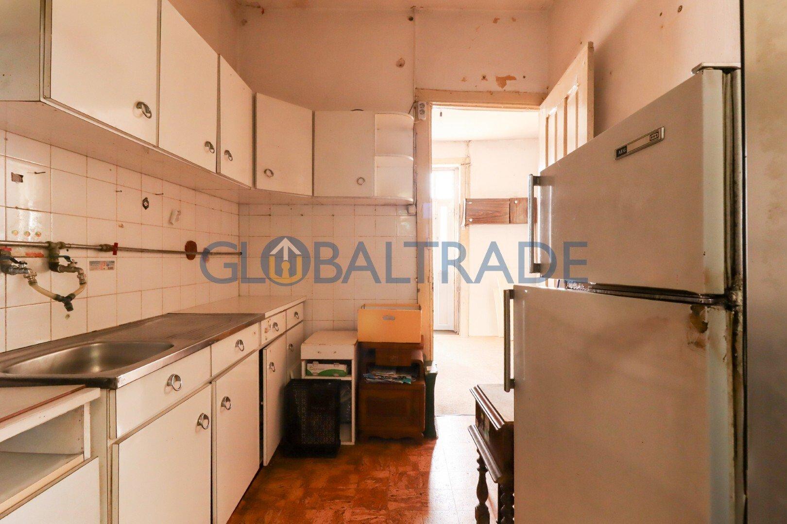 Moradia T2 para recuperar em Ermesinde