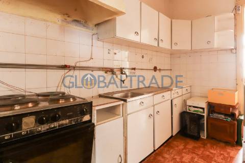 Moradia T2 para recuperar em Ermesinde