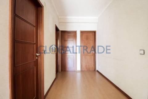 Apartamento T3 ao centro de Ovar