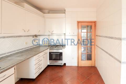 Apartamento T3 em Avanca