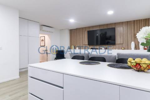 Moradia T4 em São Pedro da Cova