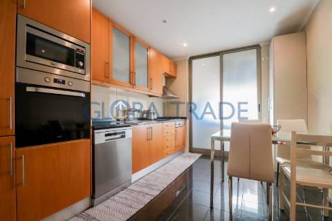 Duplex   500Mt Praia  / T2 com vista mar em Canidelo