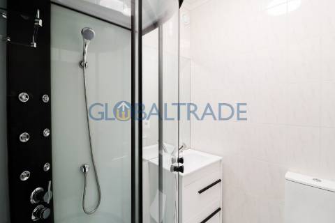 Apartamento T2+1 Renovado em Oliveira do Douro