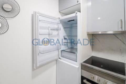 Moradia Térrea T1 Renovada e Mobilada no Porto