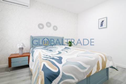 Moradia Térrea T1 Renovada e Mobilada no Porto