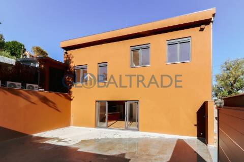 Moradia T4+2 Renovada em Águas Santas, Maia