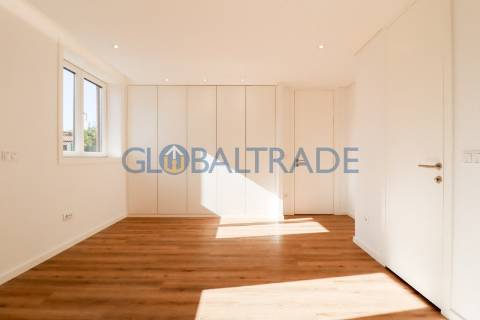 Moradia T4+2 Renovada em Águas Santas, Maia