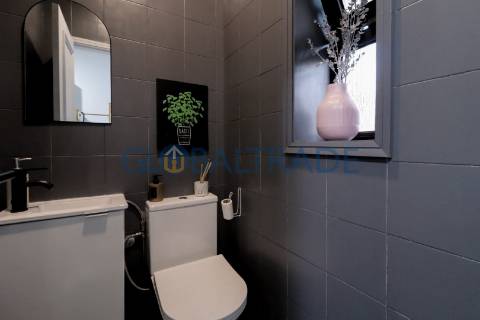 Moradia T3    -   Com Habitação T0 RC