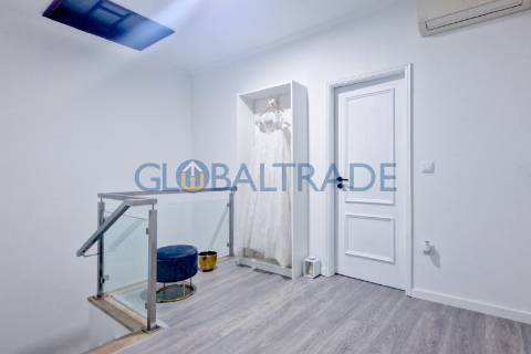 Moradia T3    -   Com Habitação T0 RC