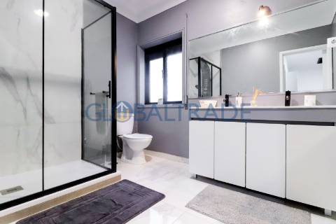 Moradia T3    -   Com Habitação T0 RC