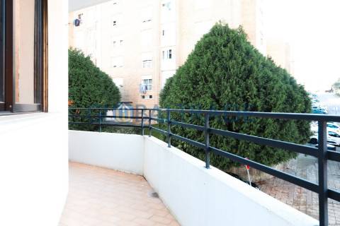 Apartamento T2 em S. Cosme