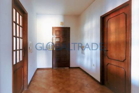 Apartamento T2 em S. Cosme