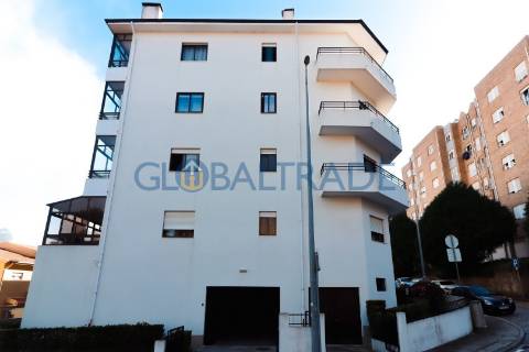 Apartamento T2 em S. Cosme