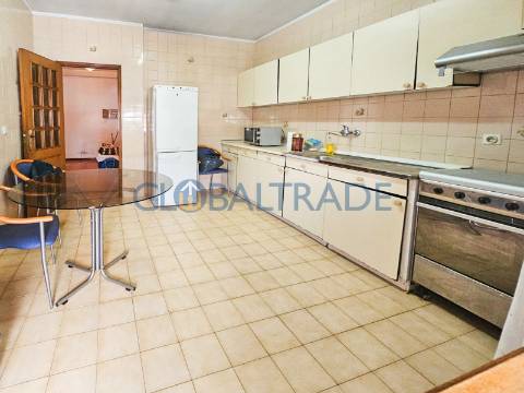 Apartamento T3 ao centro de Rio Tinto