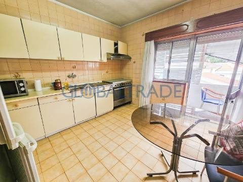 Apartamento T3 ao centro de Rio Tinto